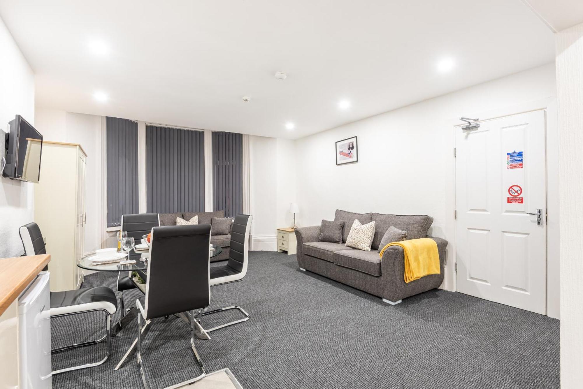 Velvet Coaster Apartments Blackpool Extérieur photo